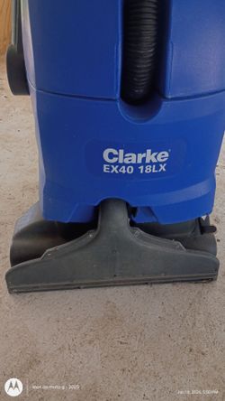 Industrial carpet cleaner and upholstery