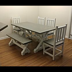 💥 Solid Wood Farmhouse Dining tablesWith Matching Benche and Chairs 