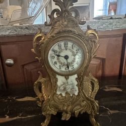 Antique Waterbury Mantel Clock – Late 1800s / Early 1900s