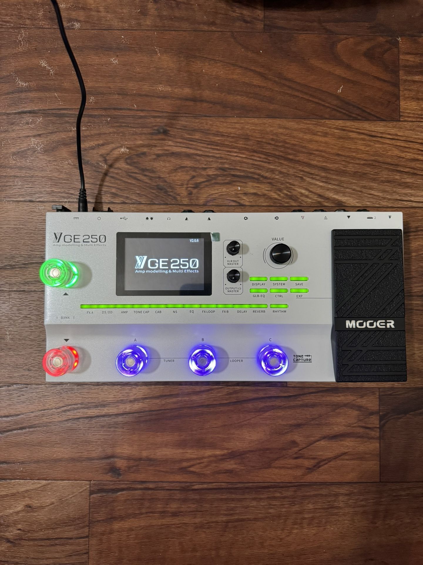 Mooer GE-250 Guitar Multi Effect Pedal
