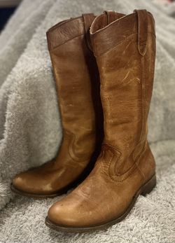 FRYE Women's Boots Size 5.5
