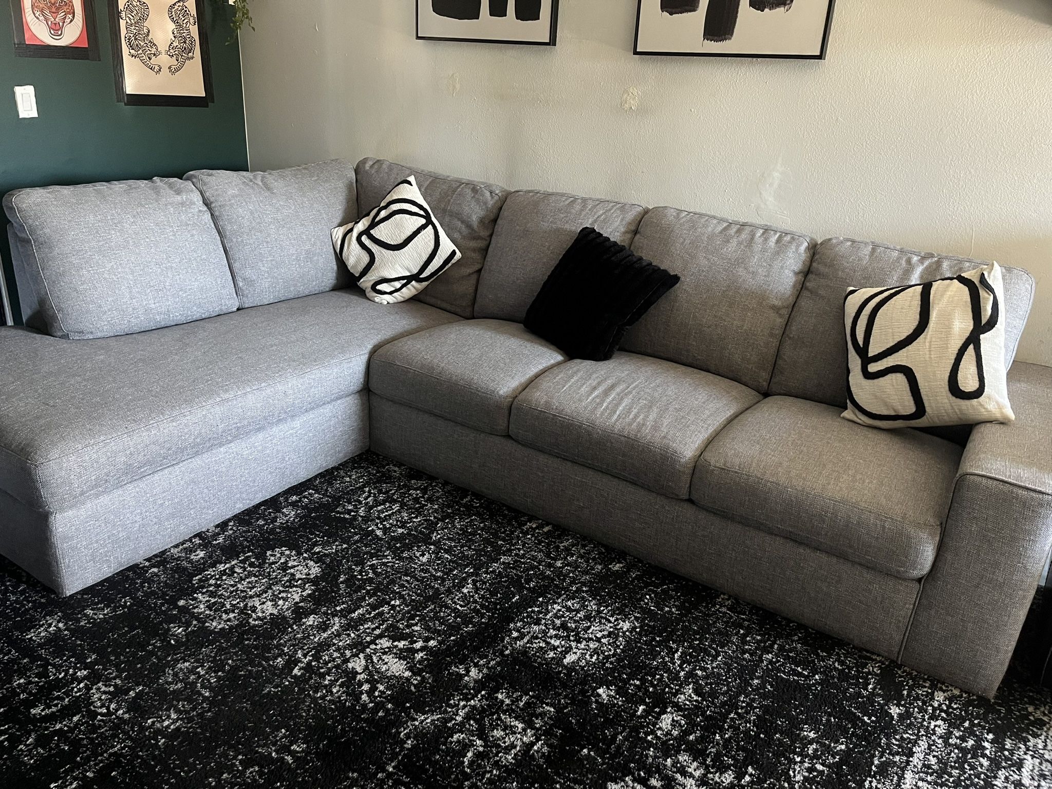 L shaped Couch 