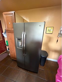 General Electric fridge