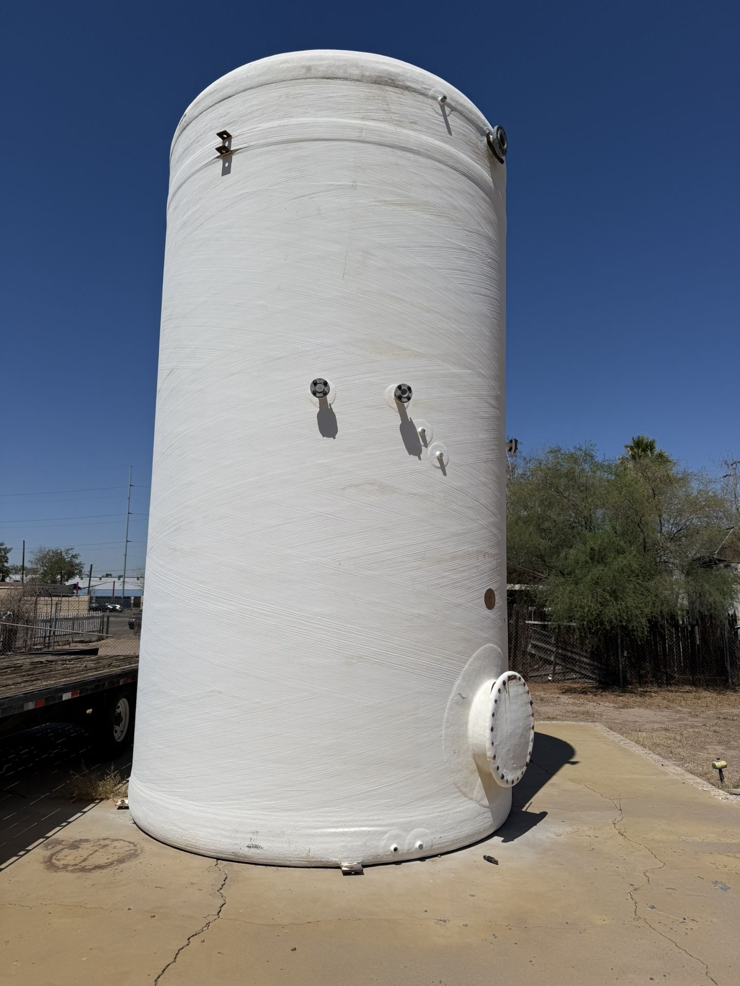Fiberglass Tank - 10,000+ Gallon
