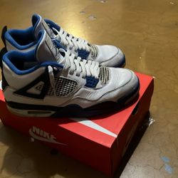 Jordan 4s Motorsports