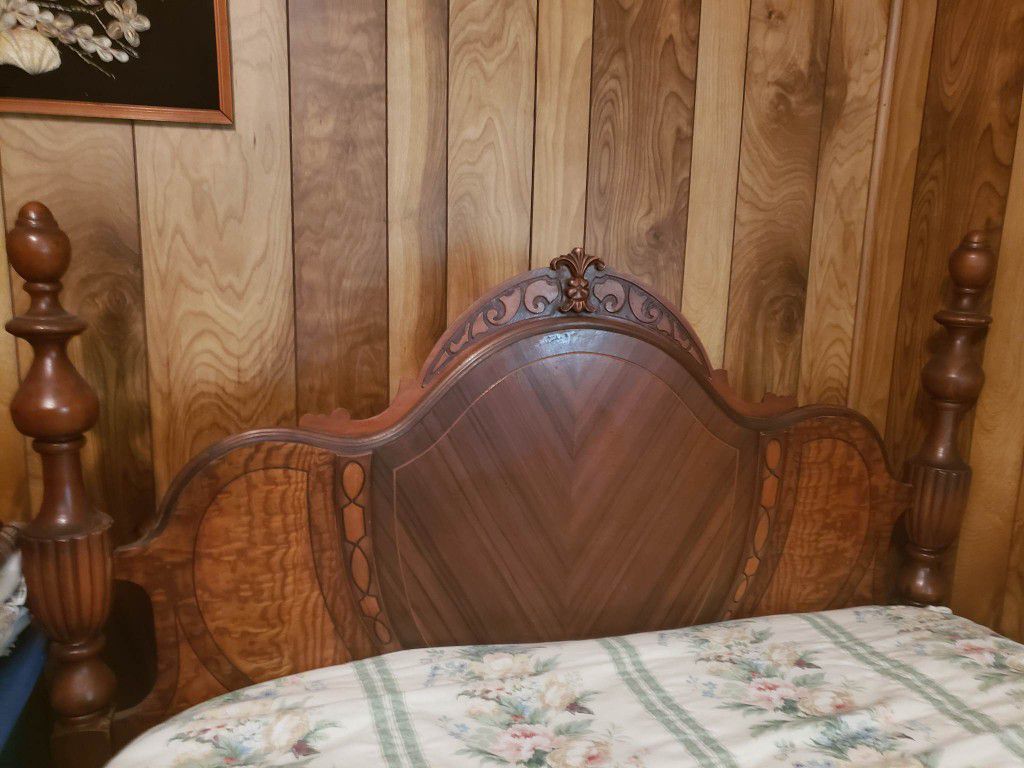 Antique Bedroom Suite