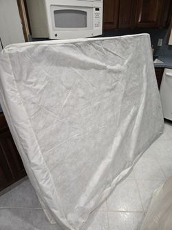 Queen Size Spring Box