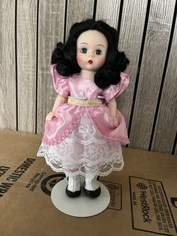 Madame Alexander 8 inch to 10 inch dolls