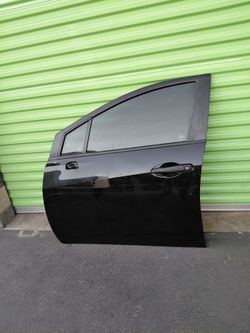 NISSAN VERSA DRIVER DOOR 2020-2021-2022-2023-2024-2025