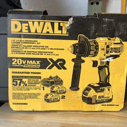 DEWALT 20-Volt MAX Cordless Premium 3-Speed 1/2 in. Hammer Drill with 20-Volt 4.0Ah Battery, Charger and Case