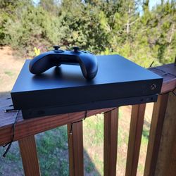 Xbox One X 1TB, Controller and 50" 4K HDR10 TV - INSTANT GAMING PACKAGE