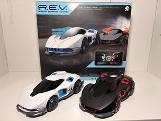 CASH/TRADE WowWee R.E.V. (Robotic Enhanced Vehicles)