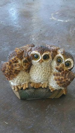 Small owl statue