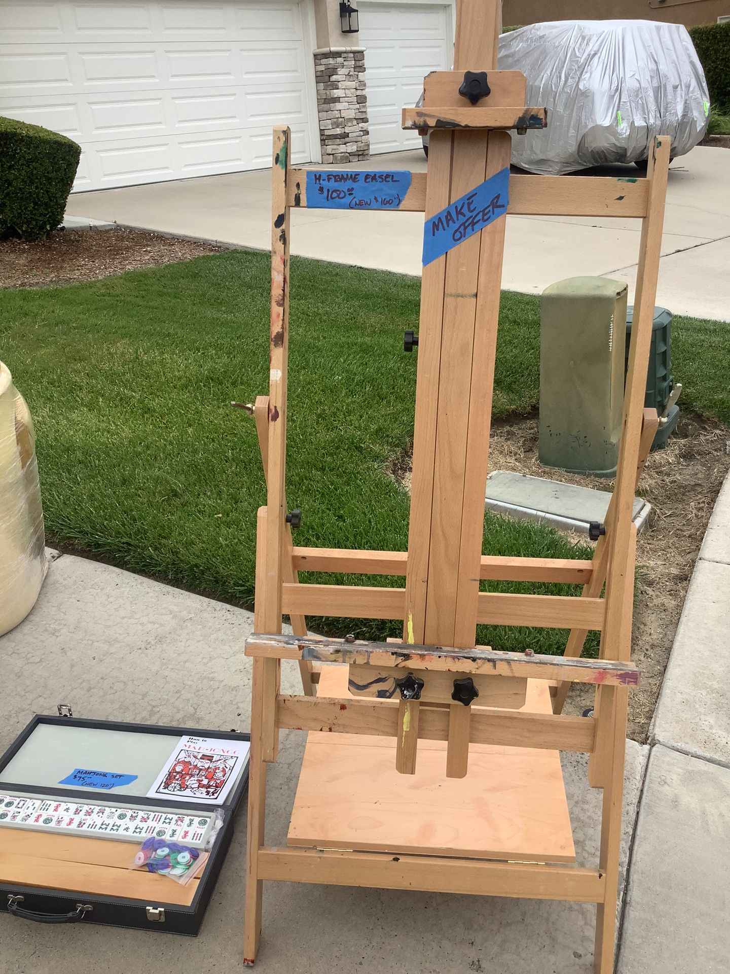 H-Frame Easel