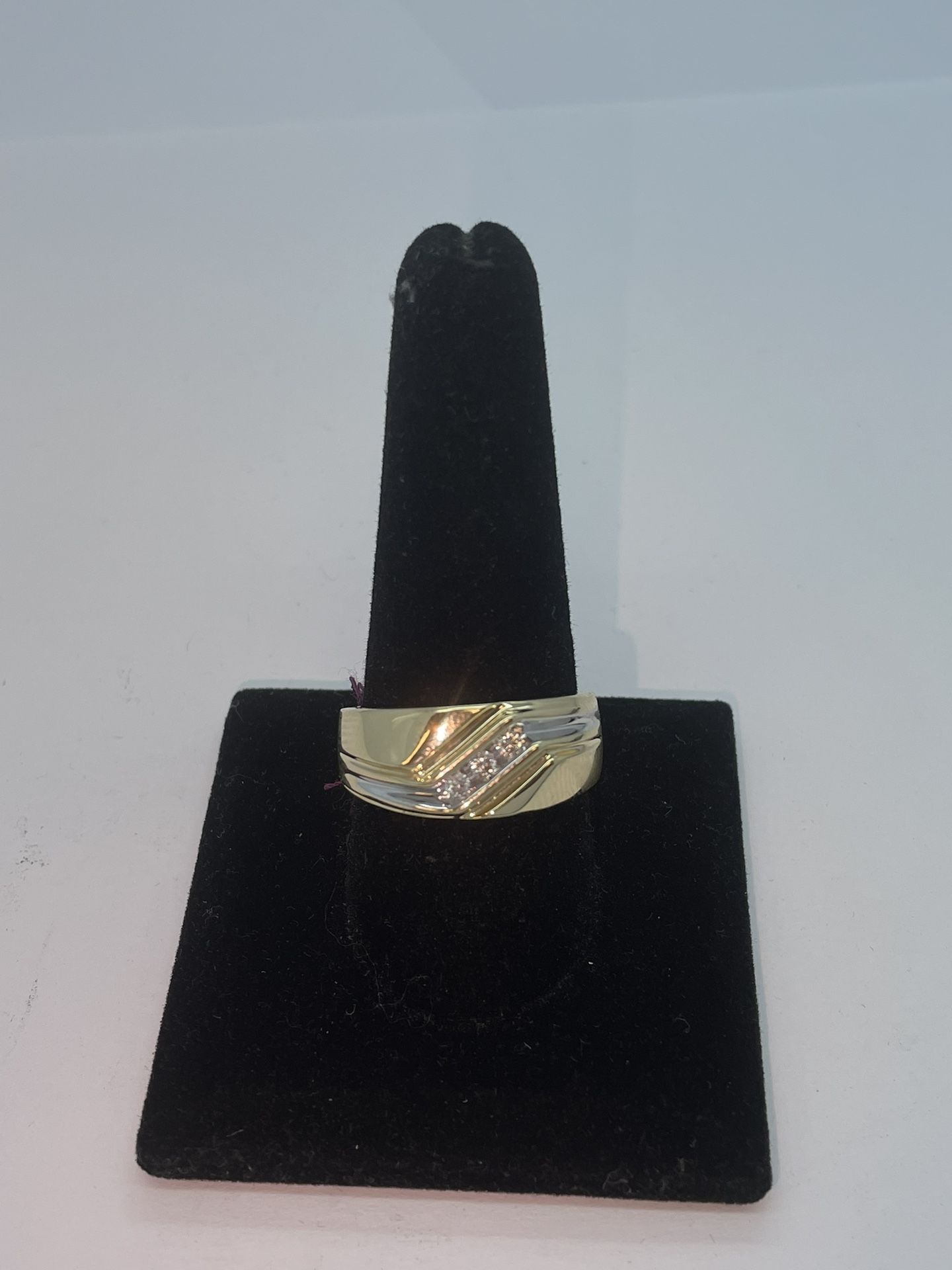 Gold Ring With 3 Diamonds 14K New