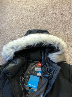 Columbia Women Coat - Omni Heat - Size: M - Brand New
