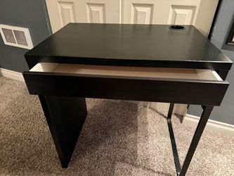 IKEA MICKE black desk