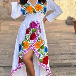 Vestidos Bordados Mexicanos ✨ Mexican Dresses & Blouses, Women & Girls ✨ ✨ Prices Vary - Precios Variados