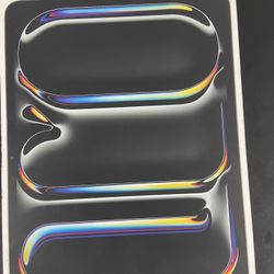 New iPad Pro 13” 512GB Wi-Fi - Potranco Rd