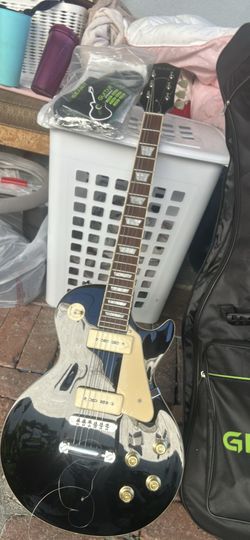 Guitar 