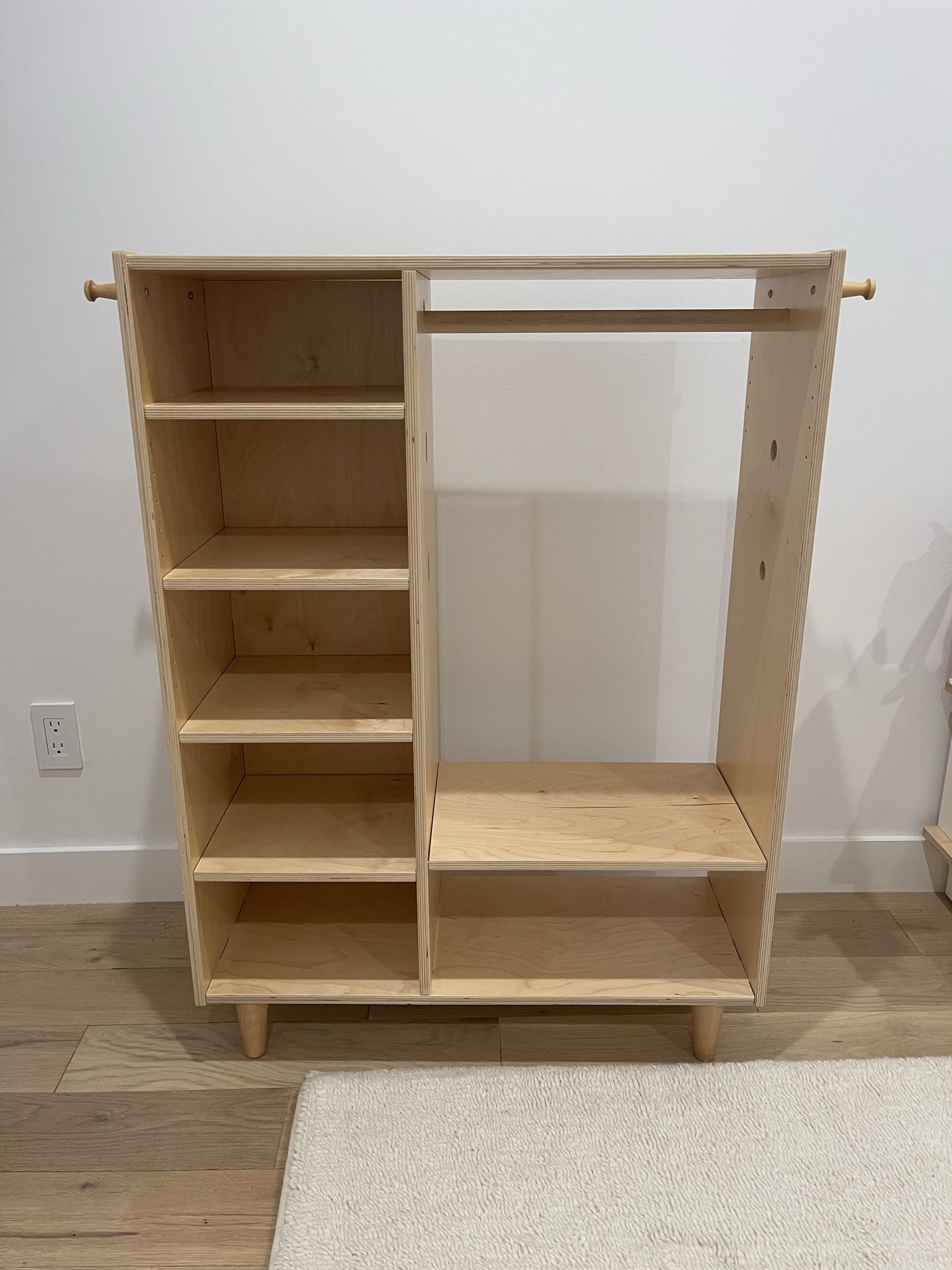 Sprout Kids Alba Montessori Wardrobe