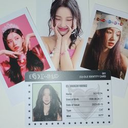 I-DLE Photocard bundle