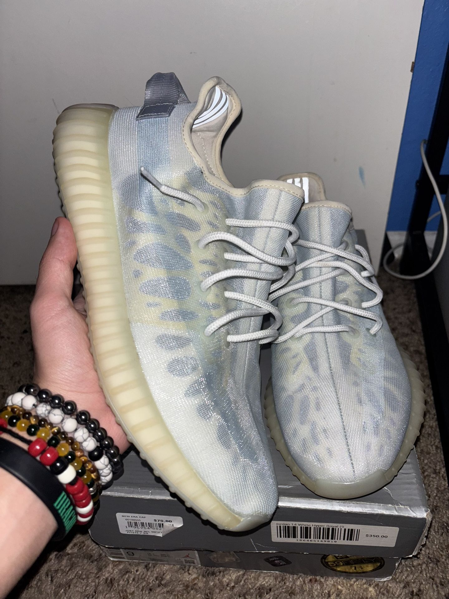 Yeezy 350 Mono Ice