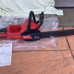 Milwaukee M18 Fuel Chainsaw (Tool Only) READ DESCRIPTION