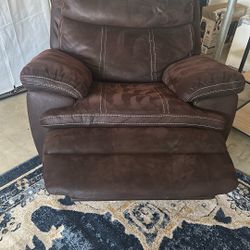 LAZYBOY CHAIR