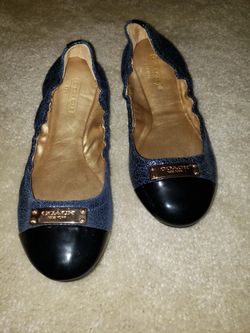 Coach Flats SZ 6