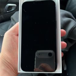 iPhone 14 Unlocked 