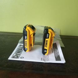 DeWalt. 20 V New Batteries. 2.0 aH.