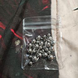 BELLY BUTTON LOT OF 14