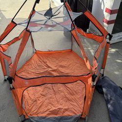 Beach/Park Pop Up Tent 