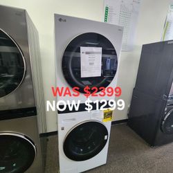 Washtower LG 4.5 Cu. Ft. Washer And 7.4 Cu. Ft. Dryer 