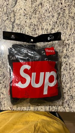 Black Supreme Socks