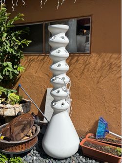 Farmstand Hydroponic Plant Tower