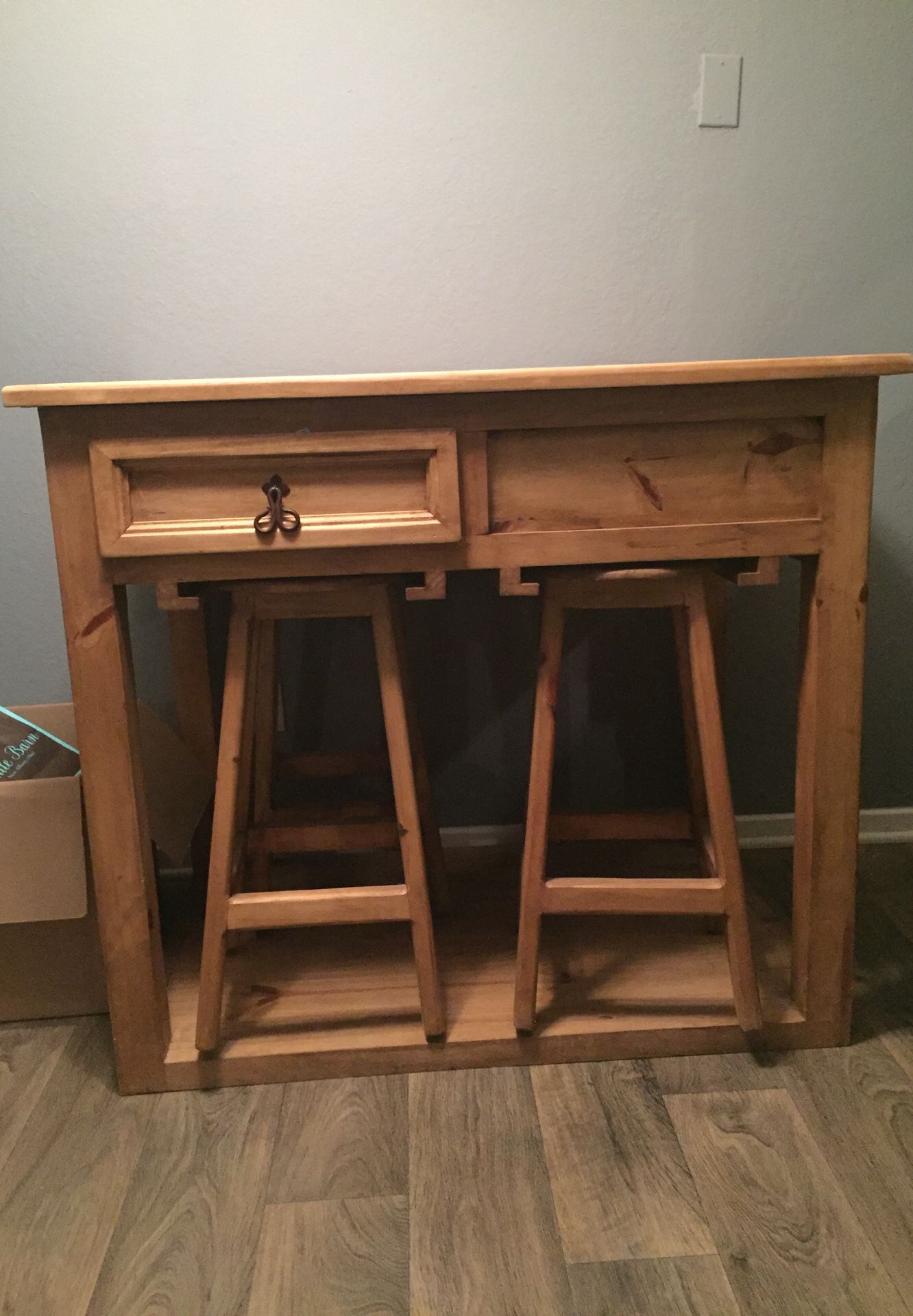 Raw solid oak wood kitchen table