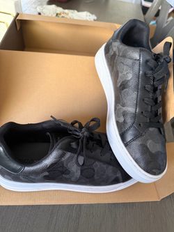 Coach Camo Blk/Gry size 10 Shoes
