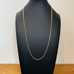 14k Solid Gold 24” Figaro Chain 2.5mm 9.88 Grams