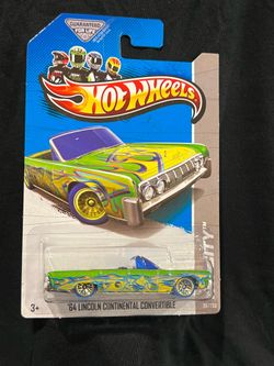 Hot Wheels Treasure Hunt ‘64 Lincoln Continental Convertible