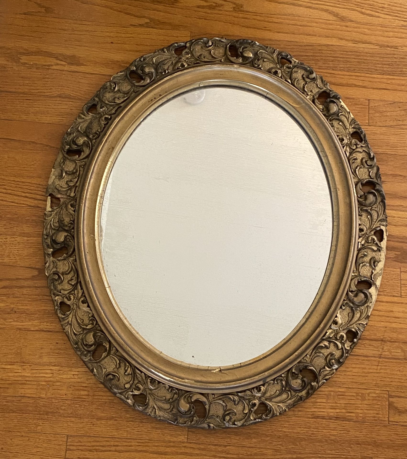 ANTIQUE EMBOSSED MIRROR