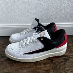 Nike Air Jordan 2 Retro Women’s Black/Red “Chicago Twist” Low Top Shoes sz 9.5 NEW