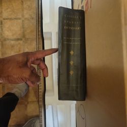 CASSELL'S SPANISH DICTIONARY 