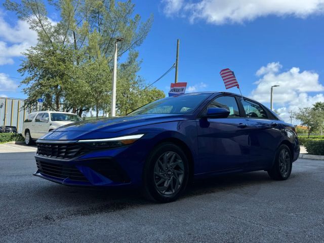 2024 Hyundai Elantra