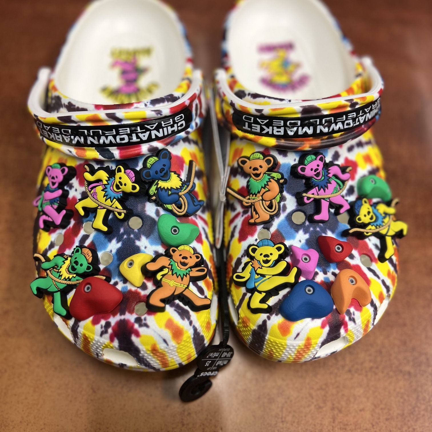 Grateful Dead x Chinatown Market Crocs Mens 7 Womens 9 Classic Clogs New Chinatown Market X Grateful Dead Crocs ( Limited Edition  main image 3