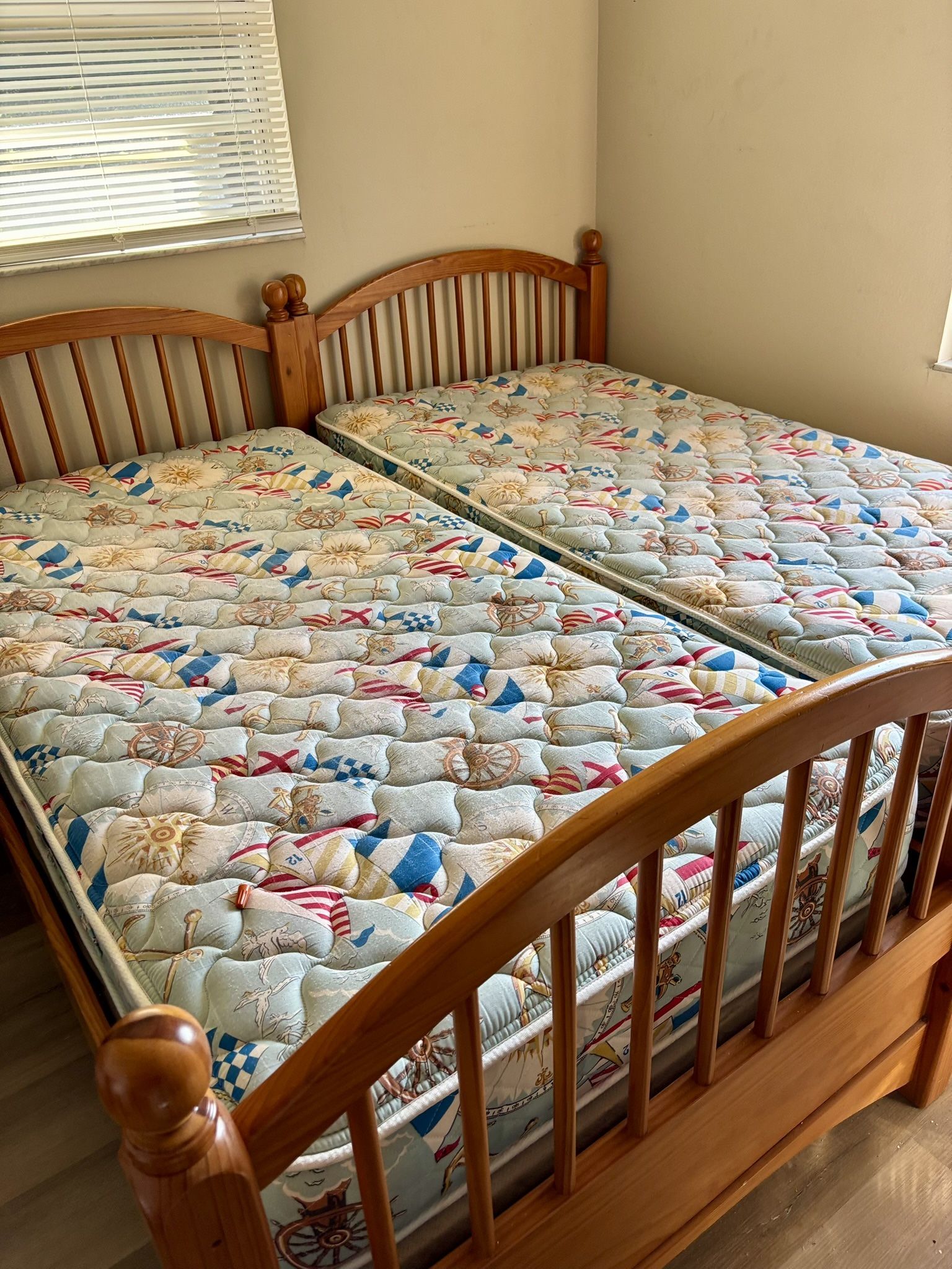 Twin Beds (Mattress Included)