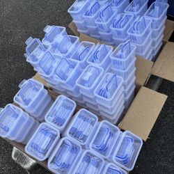 Plastic Containers 