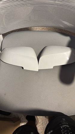 OEM BMW F30 mirror covers(used)
