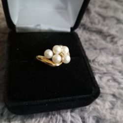 Gold Pearl Ring